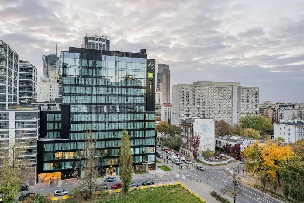 UNITApartament Short Rent Apartment in Warsaw by Metro Station Rondo ONZ Apart with 3bedrooms 22
