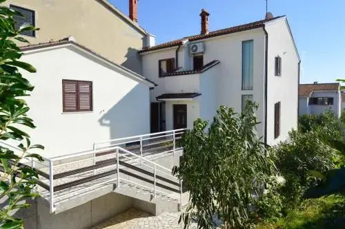 Apartment in Pula/Istrien 11119