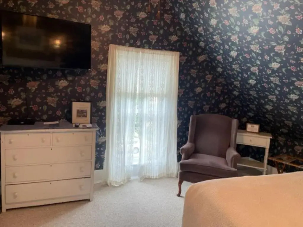 Central House Inn