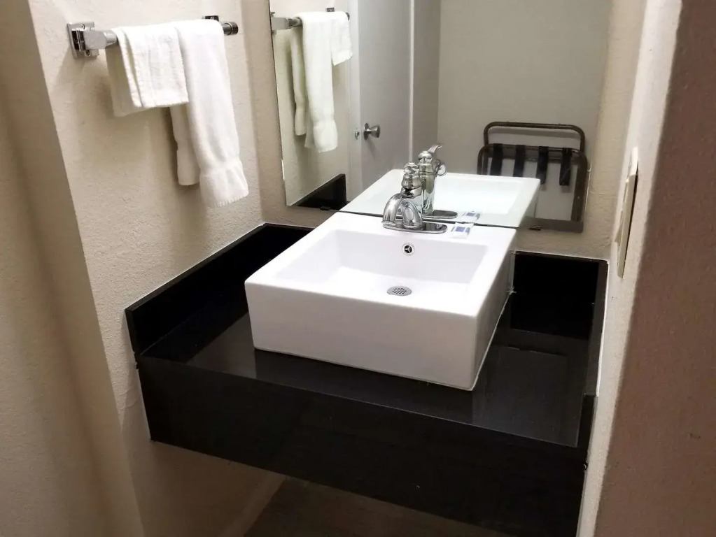 Americas Best Value Inn Texarkana