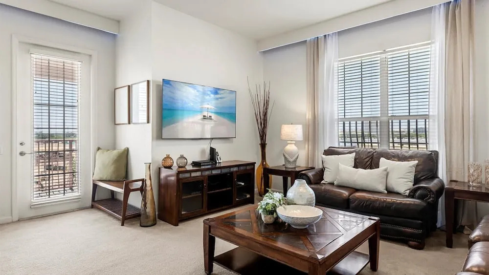 Upstay Great 3BR Condo w Scenic Views & Patio