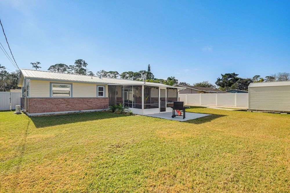 5 Mi to Ocean! Family-friendly Daytona Beach Home