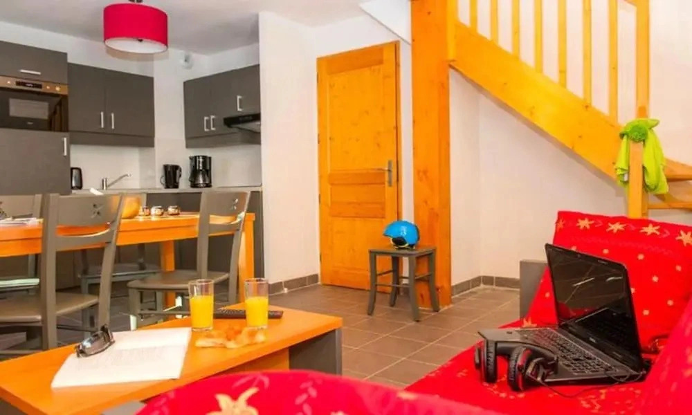 Apartment in Savoie With Heated Pool