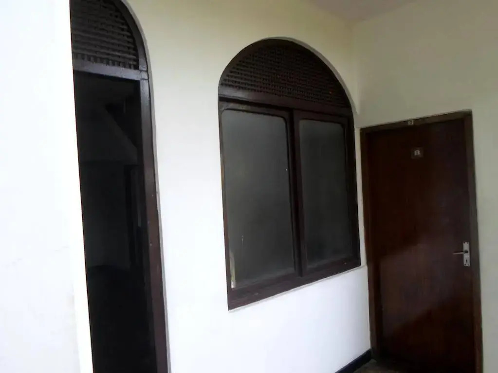 Drop Hostel