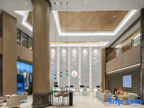 Elong Deluxe Hotel (Xuzhou Jiawang Wuyue Square)