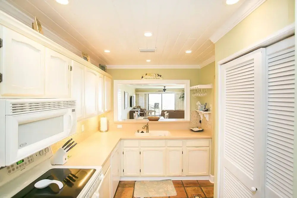 SEA Haven 212 [3/2.5] Free Activities! & Oceanfront Wifi Pool
