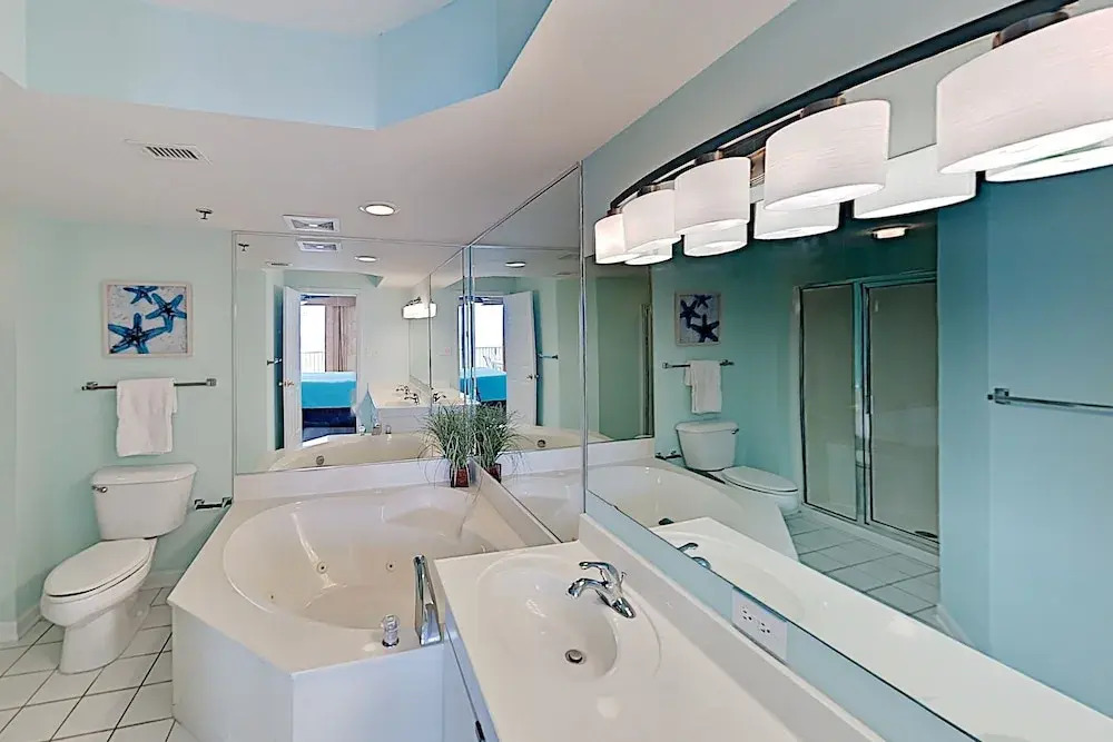 9cbeachc 3 Bedroom Condo