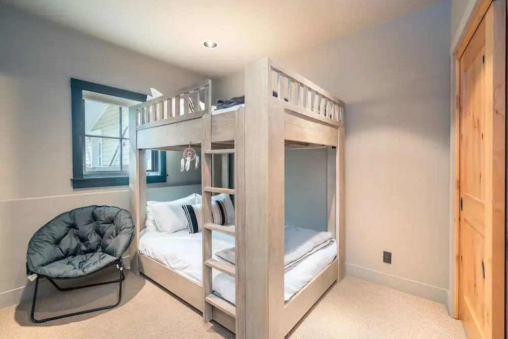 Town Jewel by Exceptional Stays