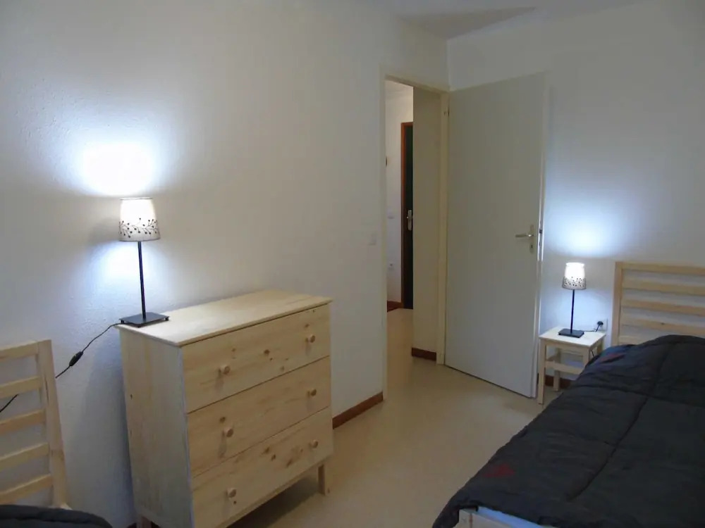 Lou Services Apartment G04 LSI 001