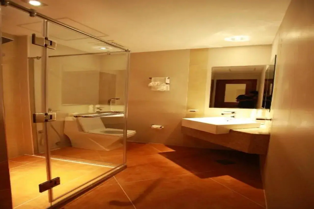 Al Liwan Suites Rawdat Al Khail