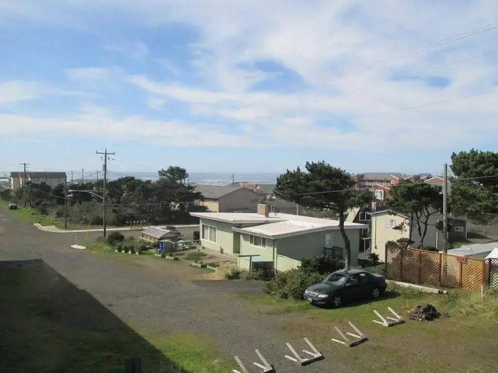Newport Bay Motel
