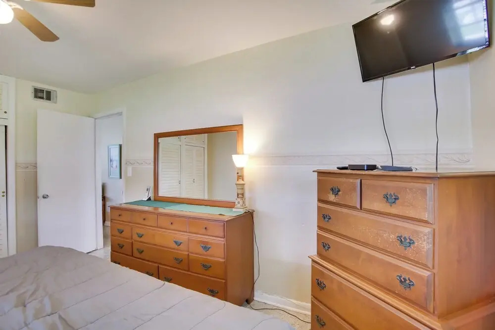 Pets Welcome: Cozy Home w/ Pool in Margate!