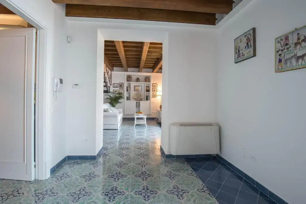 Starhost - Casa Ada - Luxury Apartment with Seaview Terrace