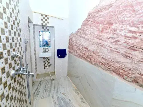 Pushp Guest House