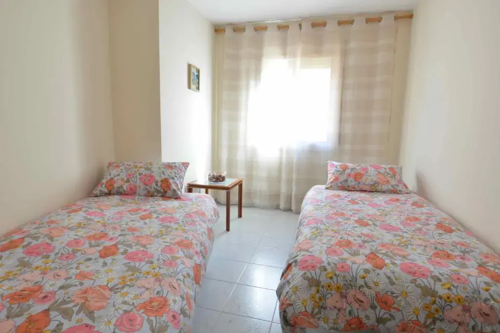 Reus Bedrooms 2 habitaciones con baño privado, sin cocina