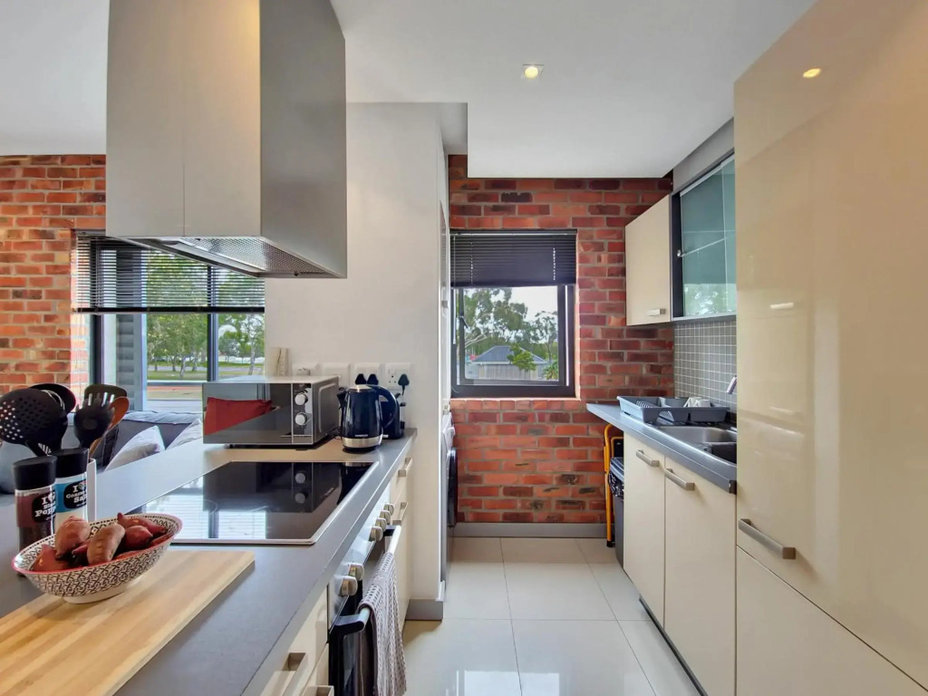 Fully Equipped 2 Bedroom in Green Point