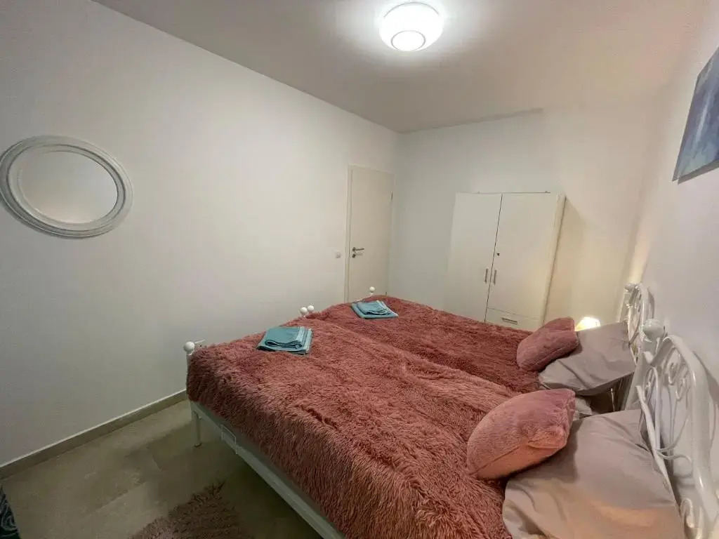 Castle Residence apt. Zamorei