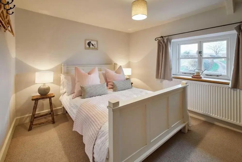 Host Stay Coed Barn