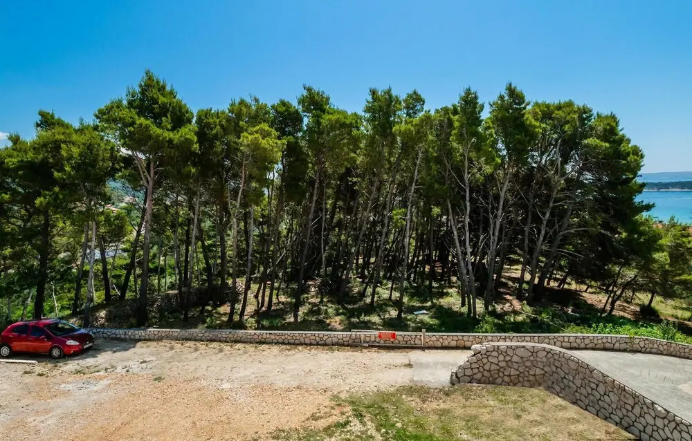 Awesome Apartment in Banjol With Wifi and 2 Bedrooms