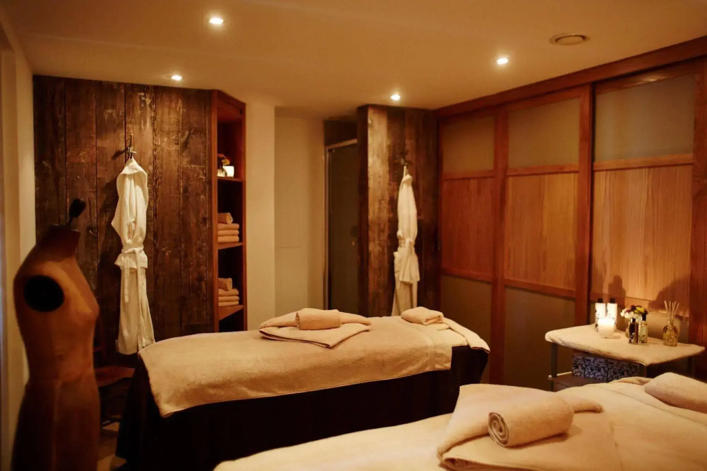 St Moritz Hotel and Cowshed Spa