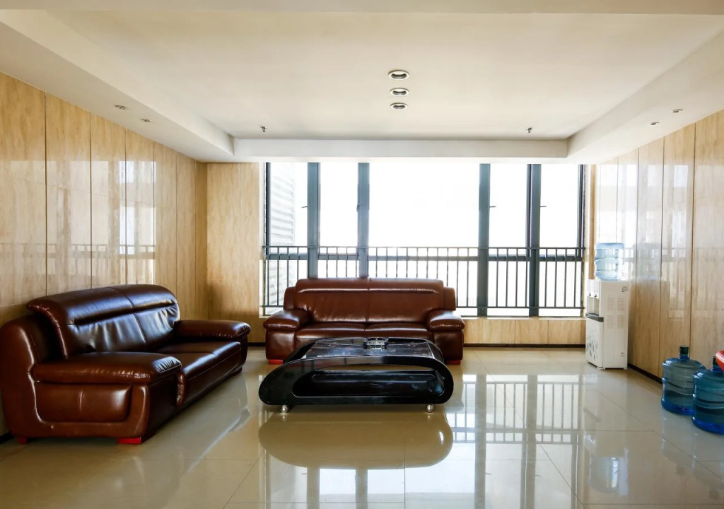 Longqiang International Apartment