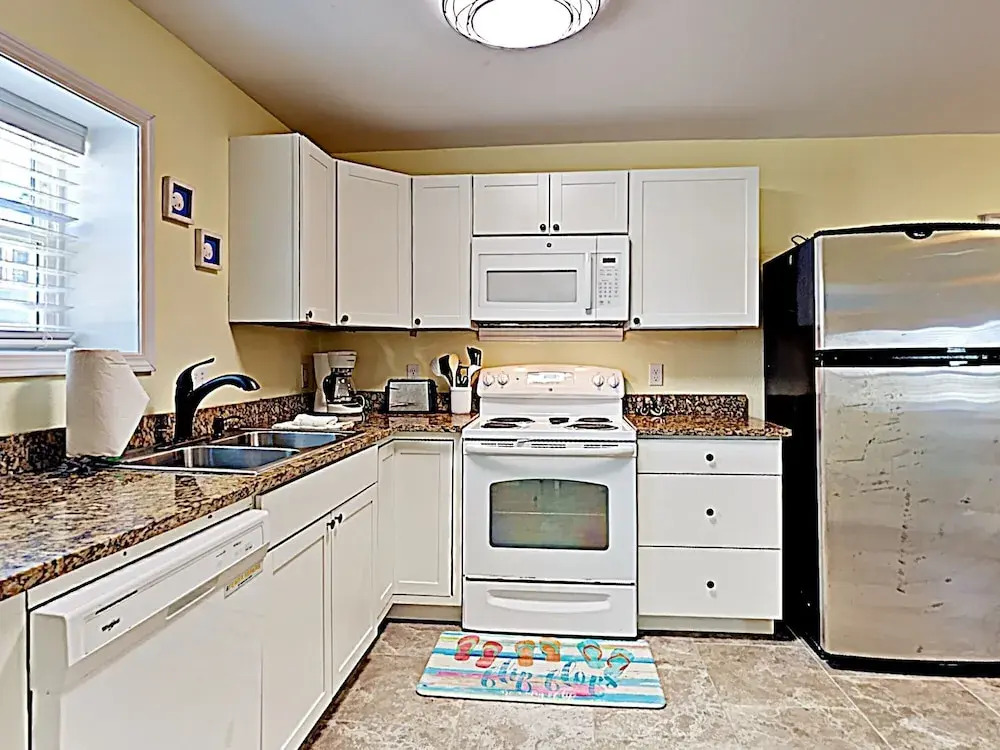 47 Sea Isle Village - One Bedroom Bungalow