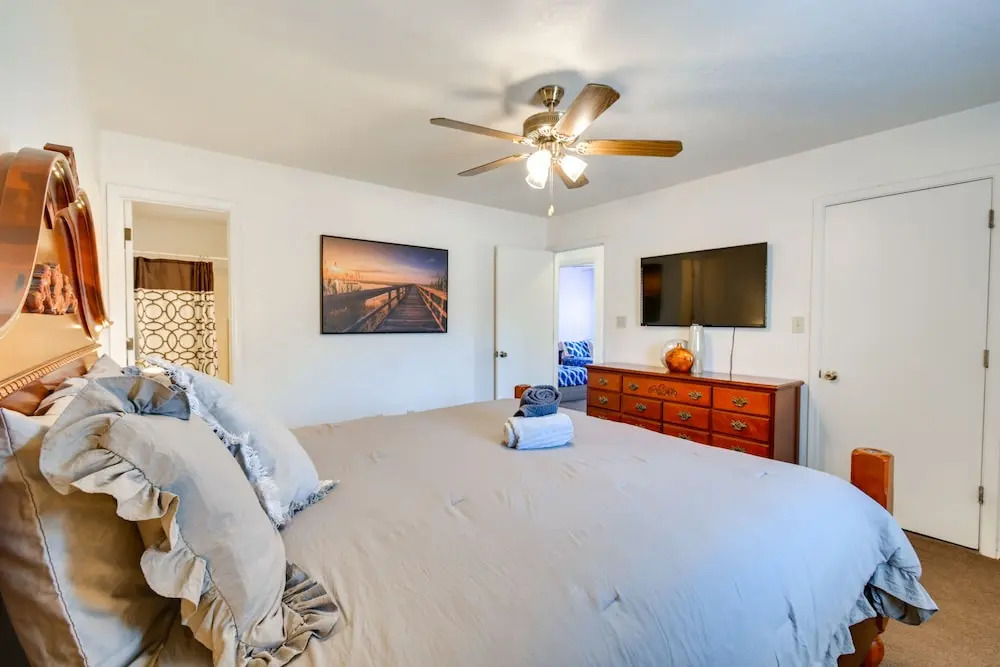 Bullhead City Home < 2 Mi to Colorado River!