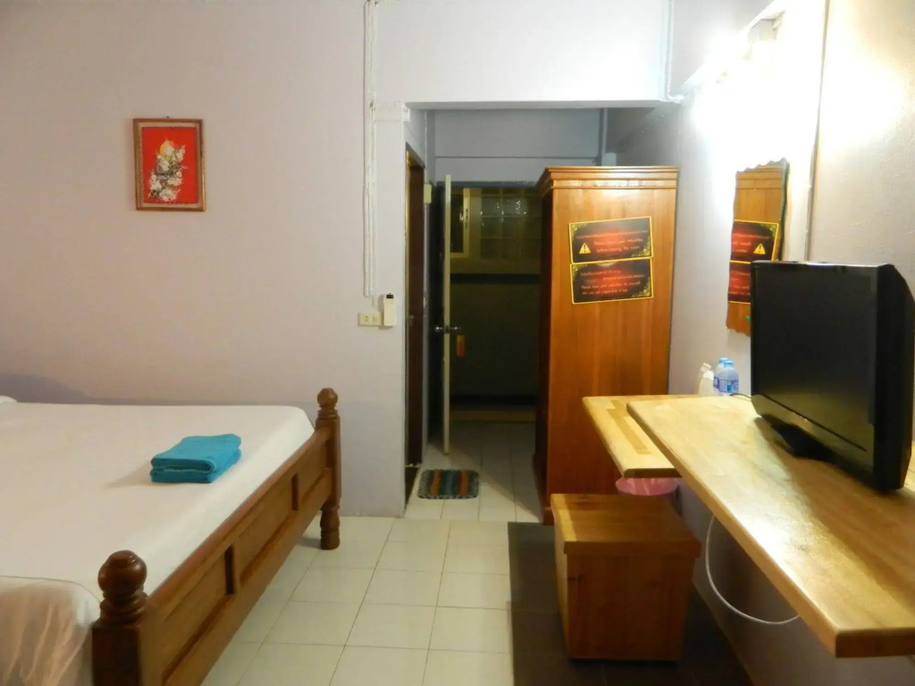 Naranya Mansion