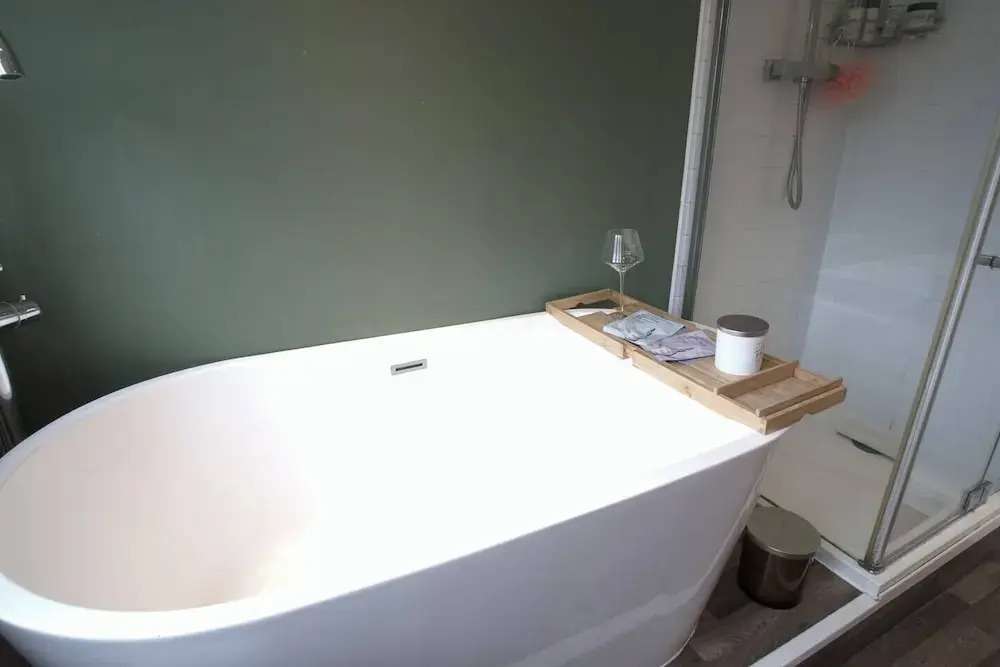 The Lily Suite in Berkshire
