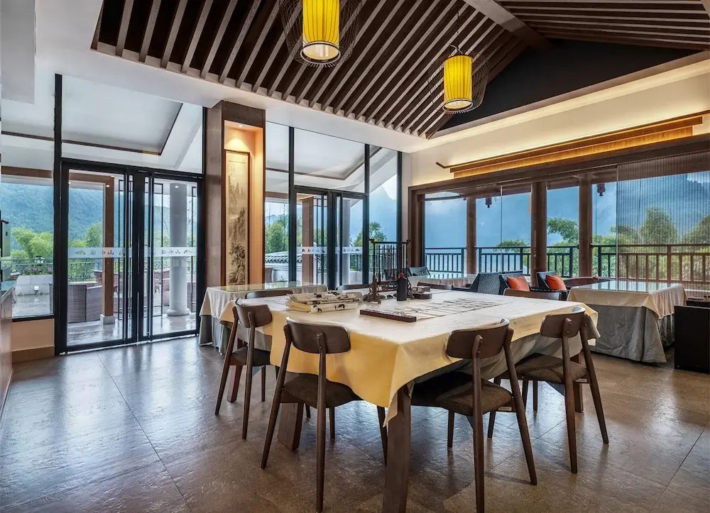 Yangshuo Mountain River Ballad Hotel