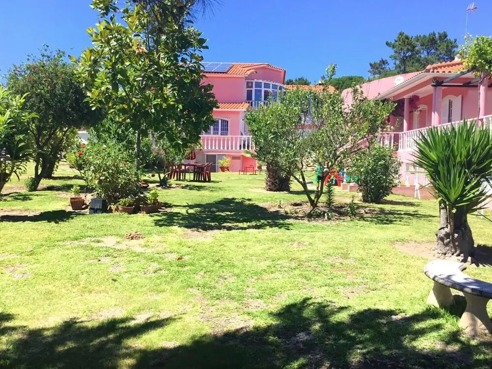 Apartment with 3 Bedrooms in Sintra, with Pool Access, Enclosed Garden And Wifi - 3 Km From the Beach
