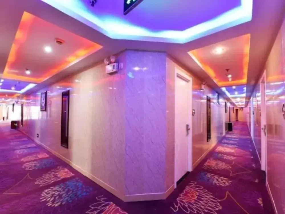 Shanghai Zhijin Hotel