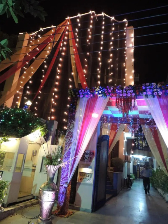 Kashish Residency - Premium Rooms