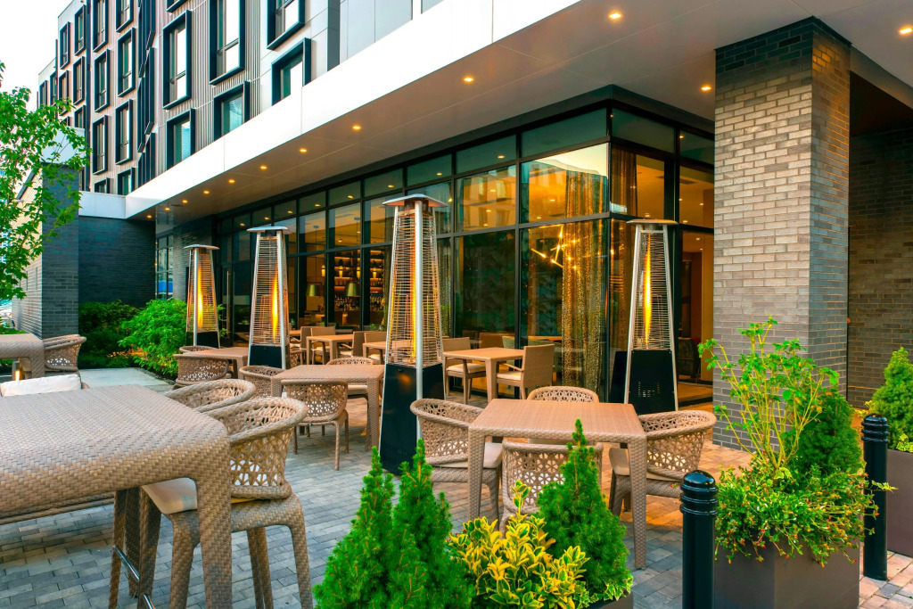 AC Hotel by Marriott Boston Downtown