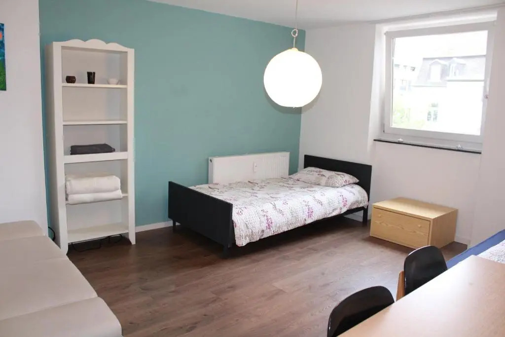 ROOMS in SHARED HOUSE SAARBRUCKEN Center