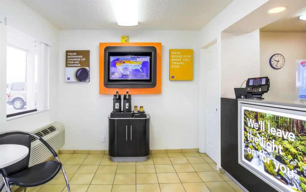 Motel 6-Medford, OR - North