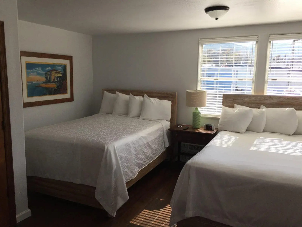 Catalina Island Seacrest Inn
