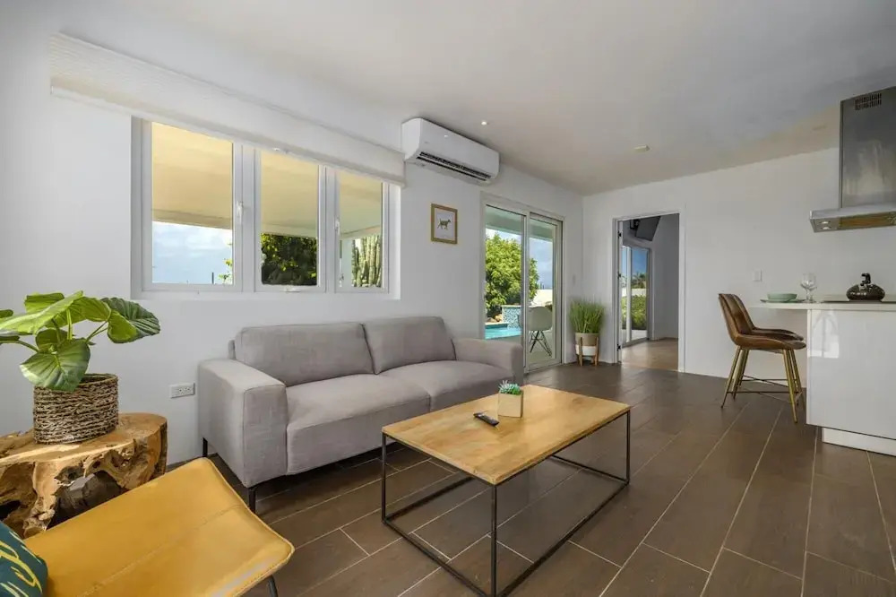 NEW Modern 2BR 2BA w Privatepool in Quiet Area