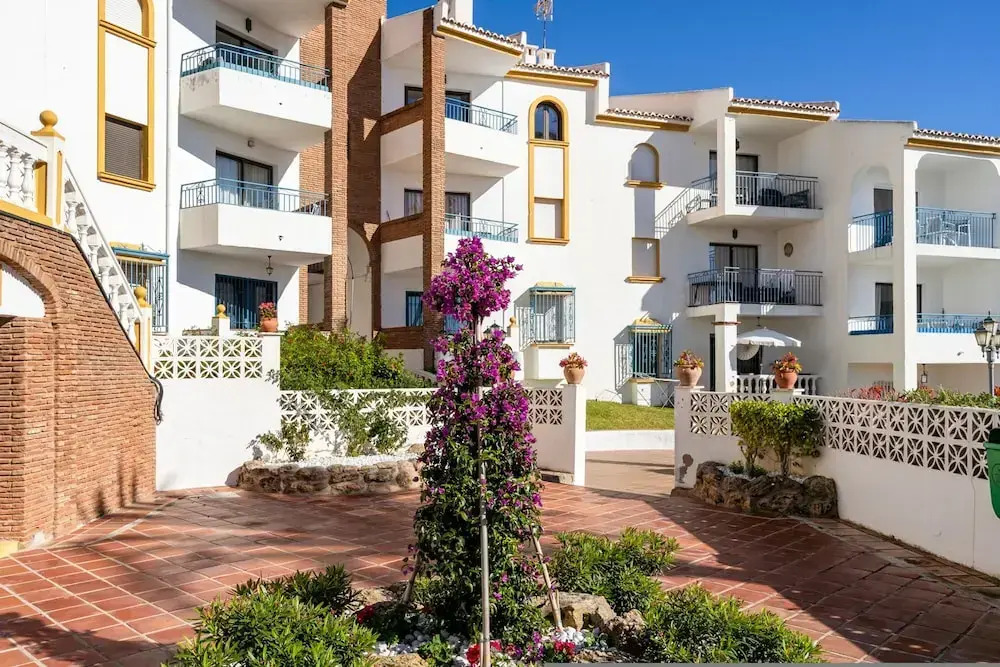 Blue Pearl Apartment Old Town Fuengirola Ref 24 by Costarentals - Ref 24