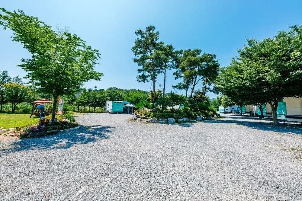 Caravan Camping Farm