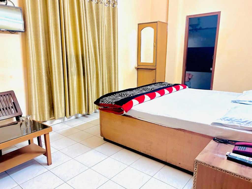 Sunrise hotel