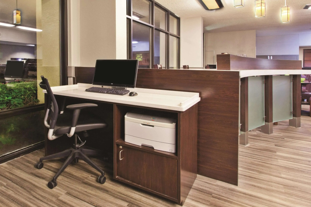 La Quinta Inn & Suites by Wyndham Charleston Riverview