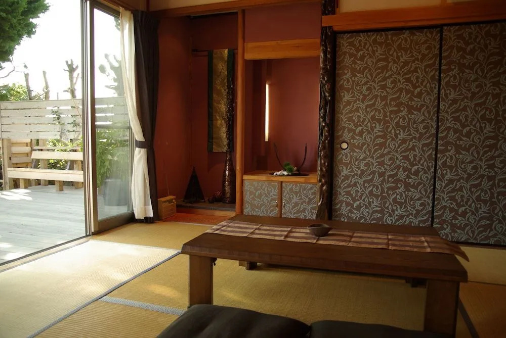 Den House