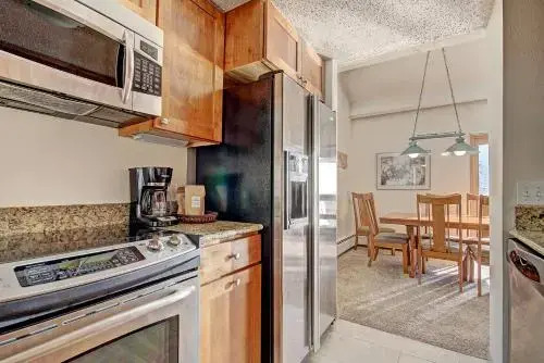 Pg310 Peregrine Condo