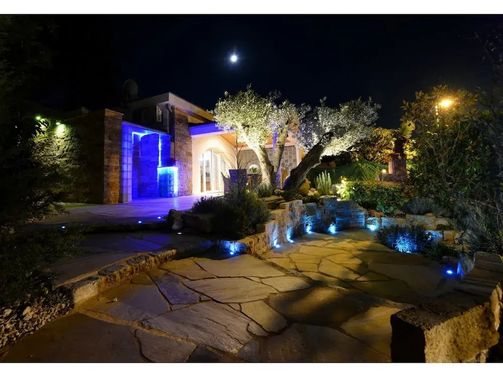 Modern Holiday Home in Buici With Swimming Pool