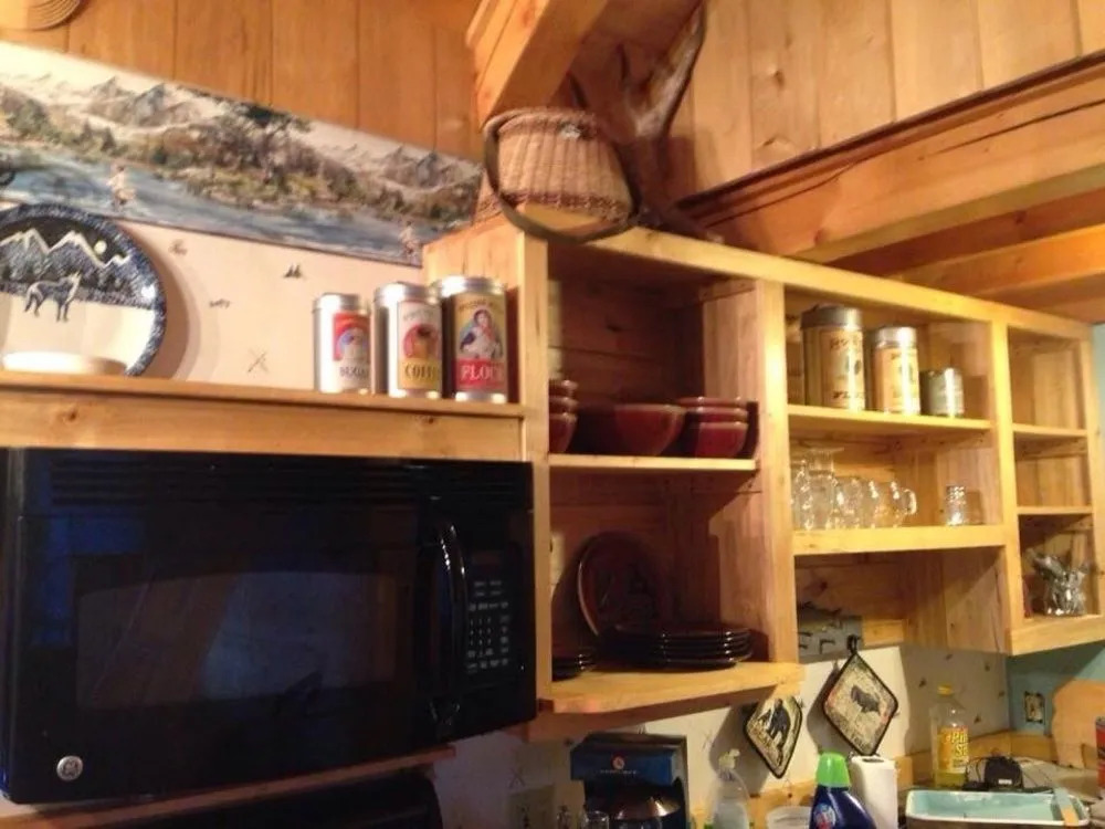 Moose Wallow Cabins