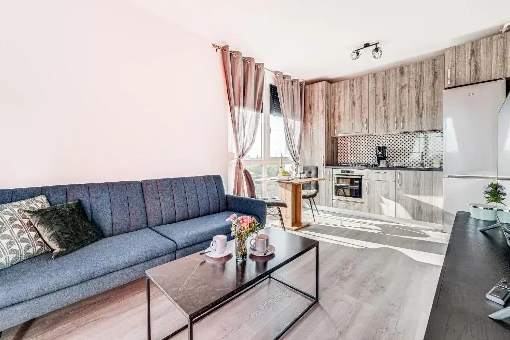 ARI Brownie Apartment