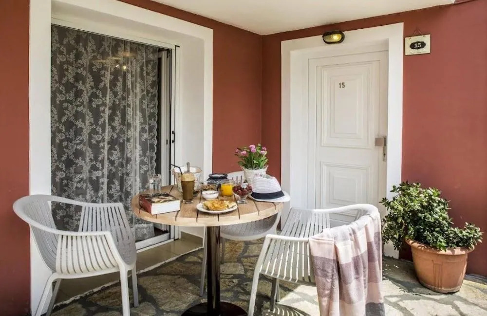Vassilis Guest House