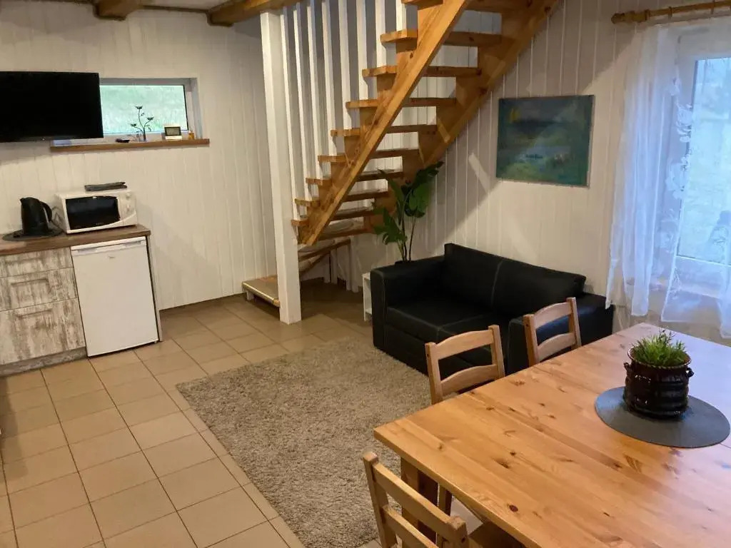 Holiday Homes Eliza