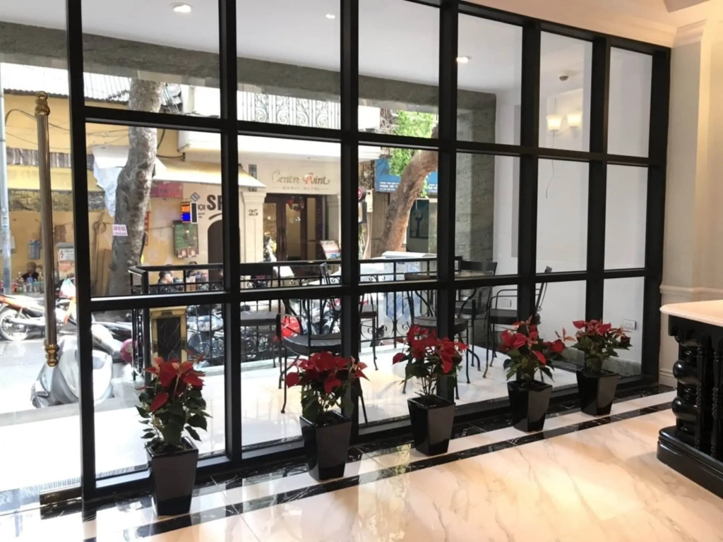 San Boutique Hotel & Travel